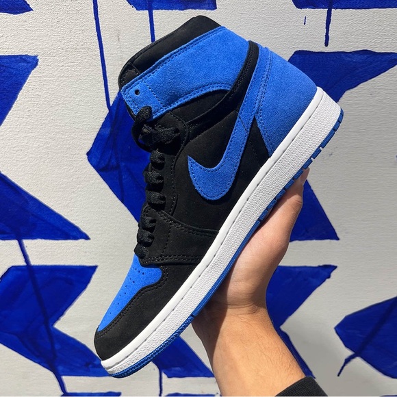 Nike Air Jordan 1 High Royal Reimagined Black Royal Blue DZ5485-042 size 8 - 14 - Picture 2 of 10